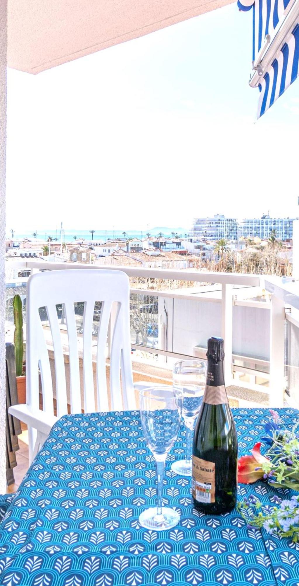 Apartamento PRECIOSAS VISTAS Y tranquilidad al lado del mar PORT GREC Ampuriabrava Exterior foto
