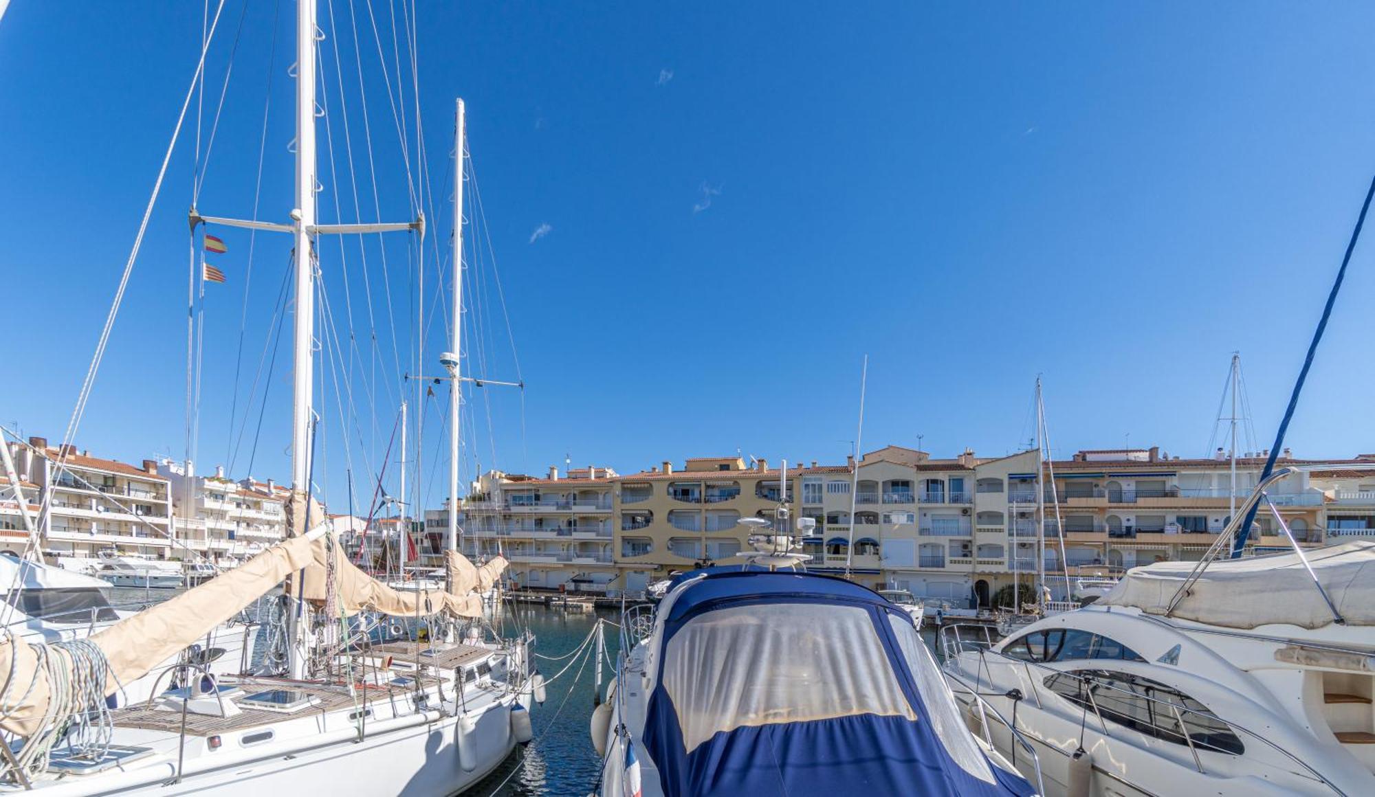 Apartamento PRECIOSAS VISTAS Y tranquilidad al lado del mar PORT GREC Ampuriabrava Exterior foto